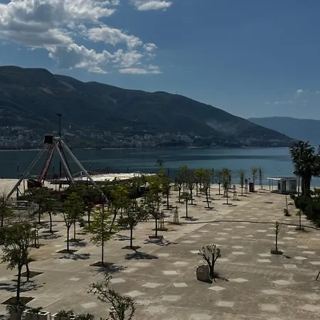 Big Balcony Sea View Lejlighed Vlorë